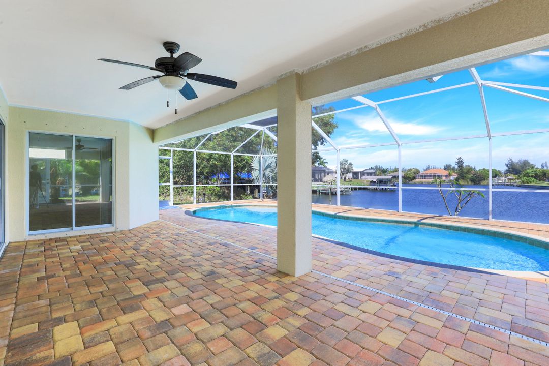 1723 SW 31st Ln, Cape Coral, FL 33914