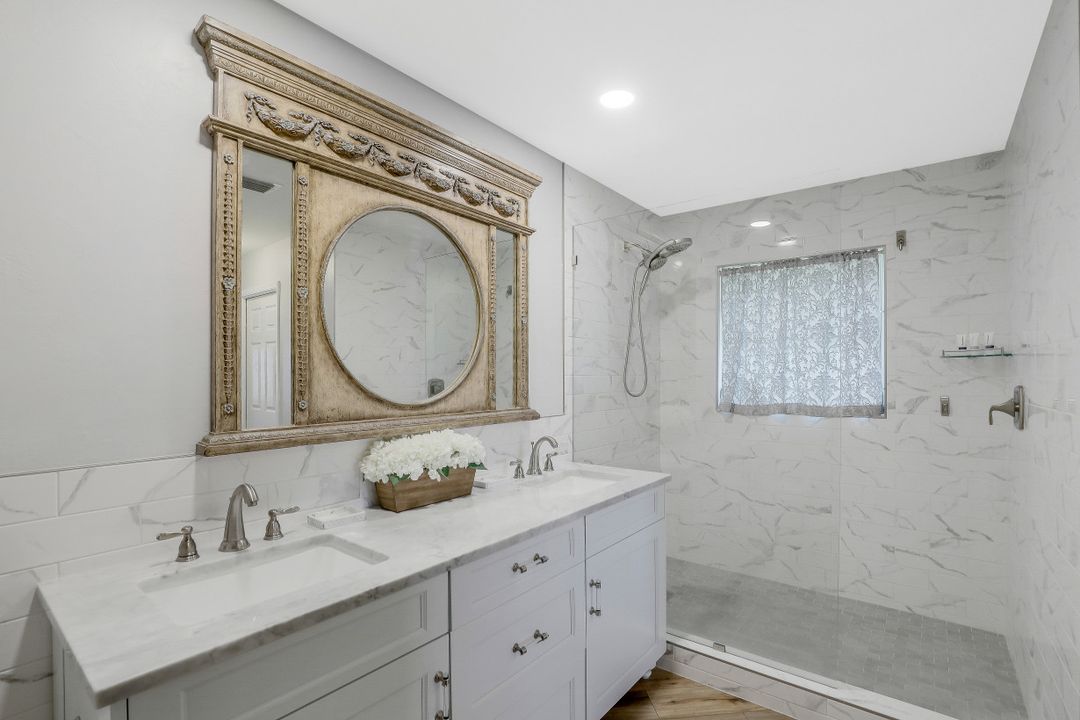 278 Seminole Ct, Marco Island, FL 34145