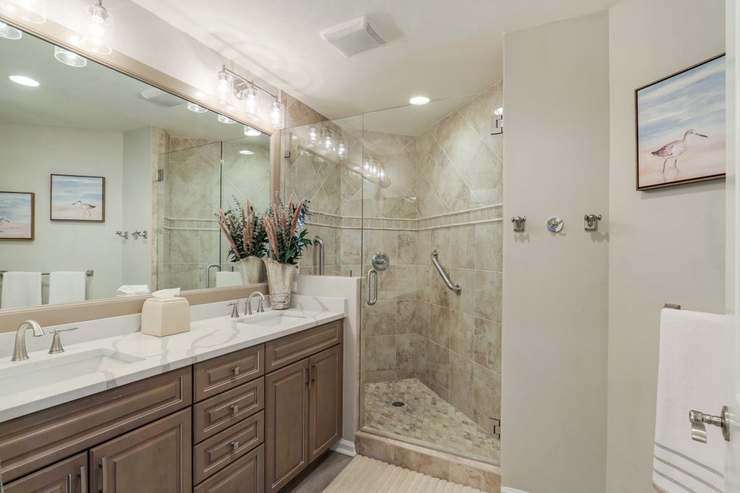 5781 Cape Harbour Dr #1009, Cape Coral, FL 33914