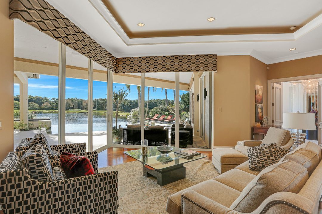 2343 Alexander Palm, Naples, FL 34105