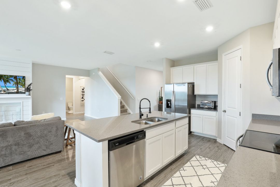 43850 Longleaf Ln, Punta Gorda, FL 33982