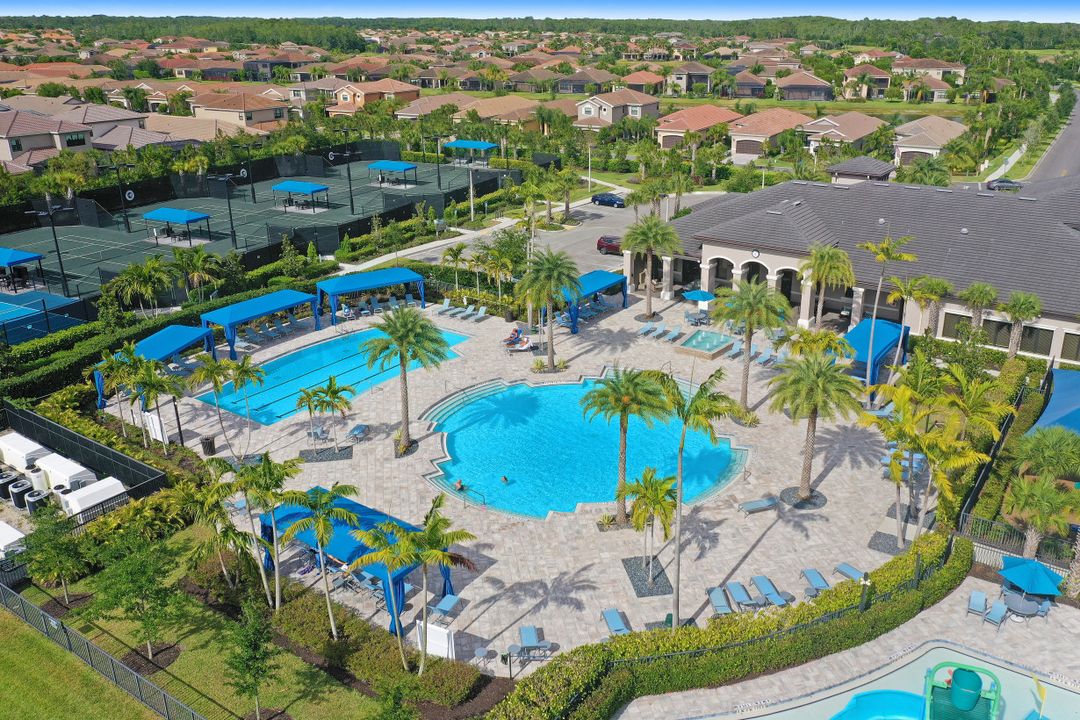 11784 Meadowrun Cir, Fort Myers, FL 33913