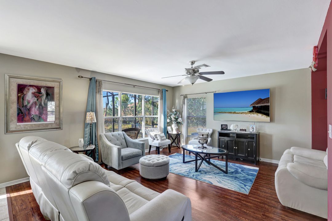 2806 Embers Pkwy W, Cape Coral, FL 33993