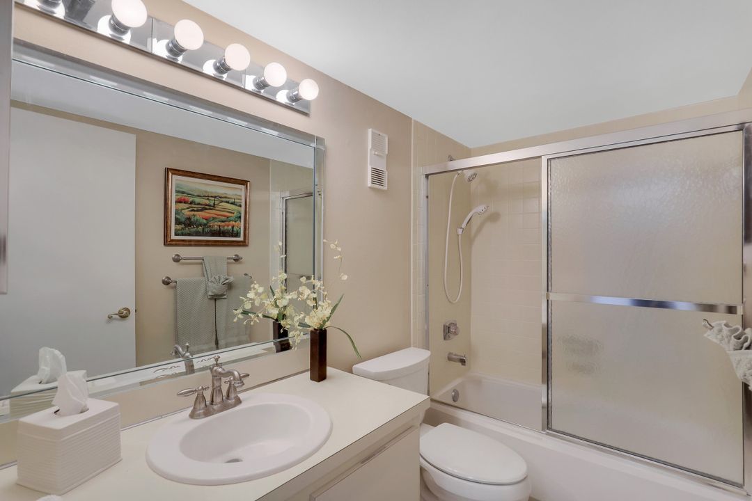 320 Seaview Ct #1805, Marco Island, FL 34145