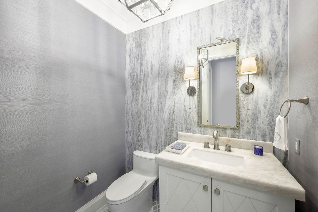 261 Hideaway Cir N, Marco Island, FL 34145