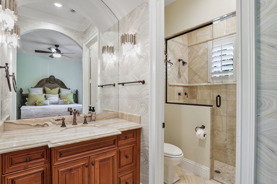 18000 Via Bellamare Ln, Miromar Lakes, FL 33913