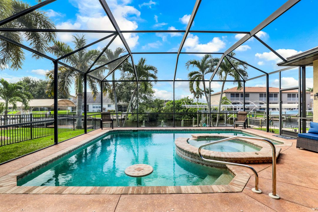 1306 SW 47th St, Cape Coral, FL 33914