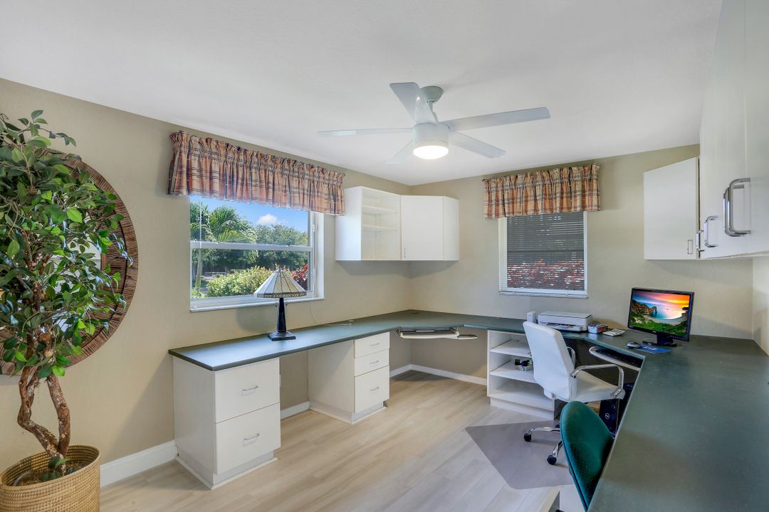 1217 SW 54th St, Cape Coral, FL 33914