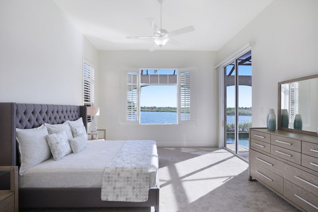 8516 Bellagio Dr, Naples, FL 34114