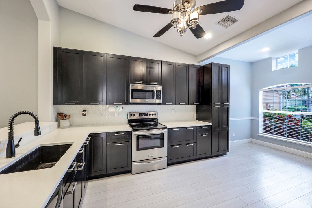 15206 Cortona Way, Naples, FL 34120