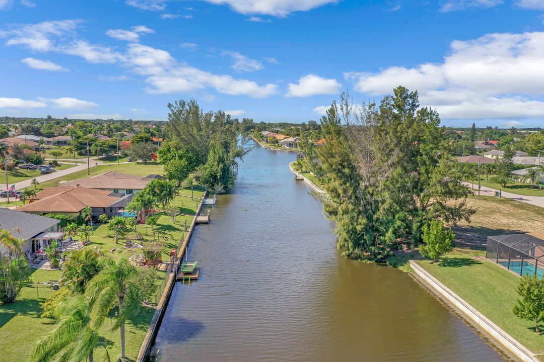 1001 SW 37th St, Cape Coral, FL 33914