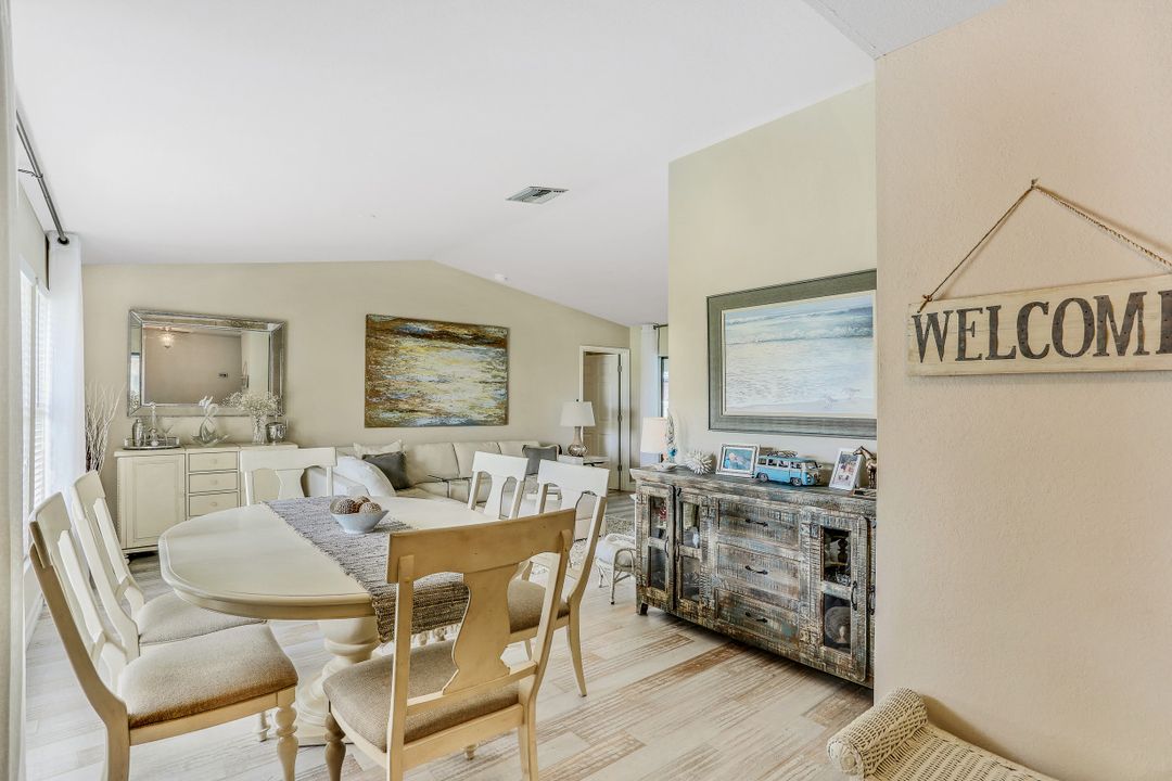 1001 SW 23rd St, Cape Coral, FL 33991