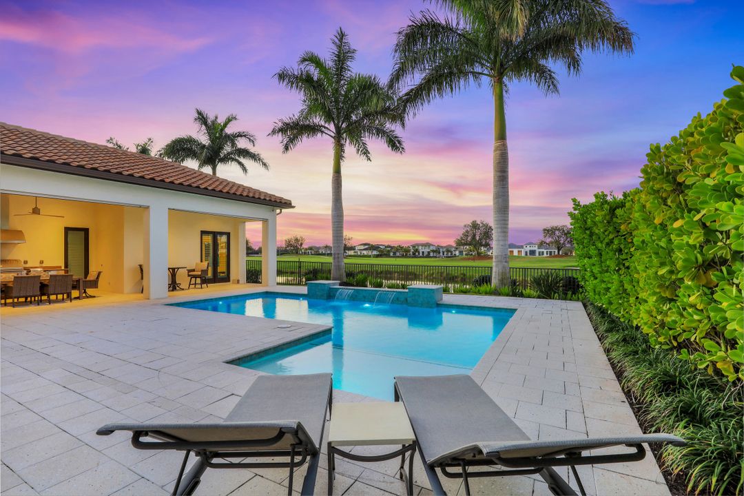 16439 Seneca Way, Naples, FL 34110