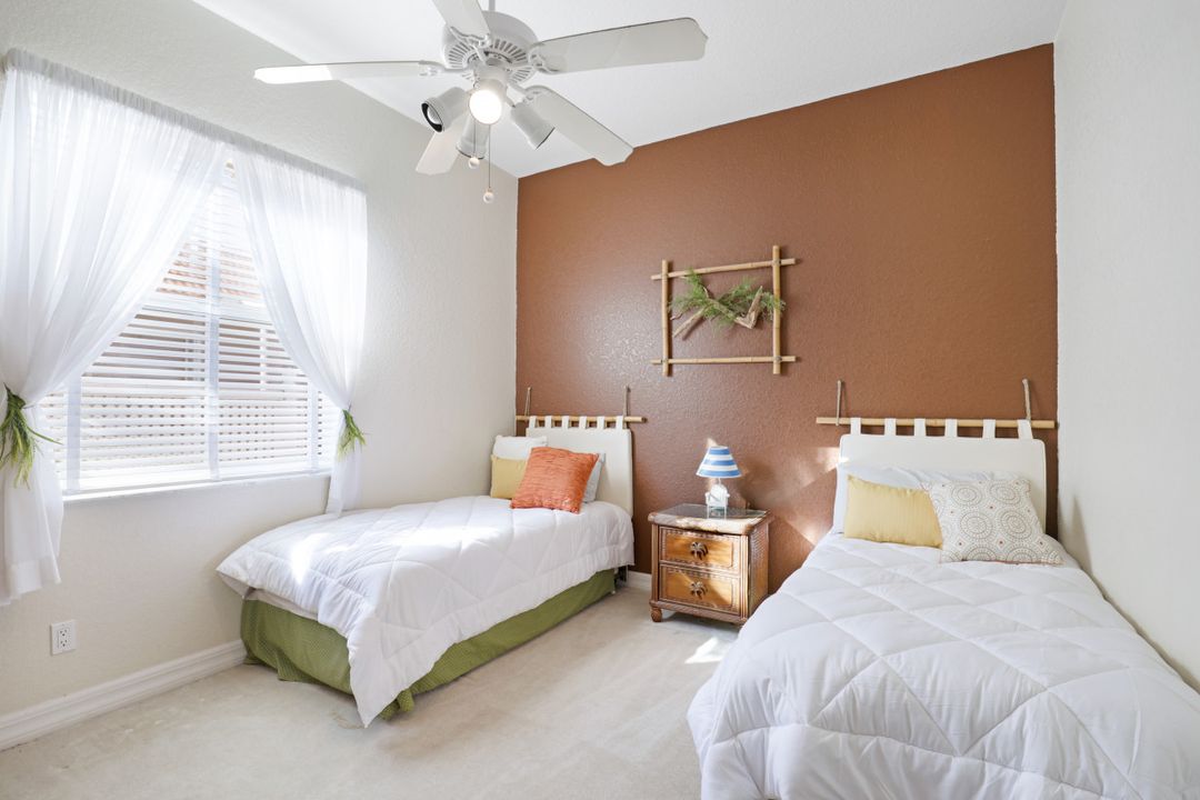 2902 SW 40th St, Cape Coral, FL 33914