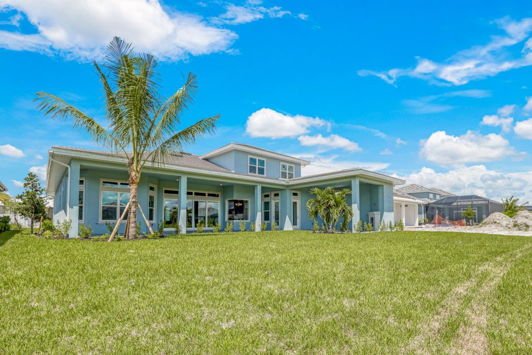 11430 Canal Grande Dr, Fort Myers, FL 33913