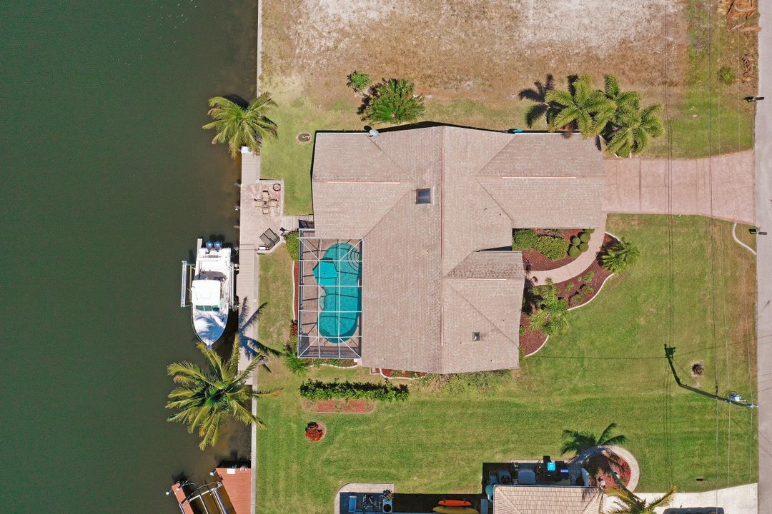 1020 NW 43rd Ave, Cape Coral, FL 33993