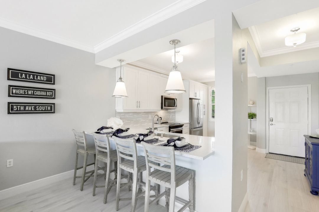 3780 Sawgrass Way #3325, Naples, FL 34112