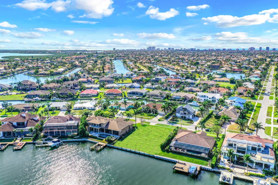 185 Stillwater Ct, Marco Island, FL 34145