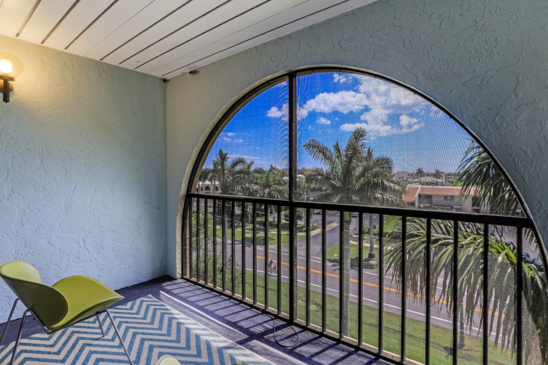 1012 Anglers Cove #D-503, Marco Island, FL 34145