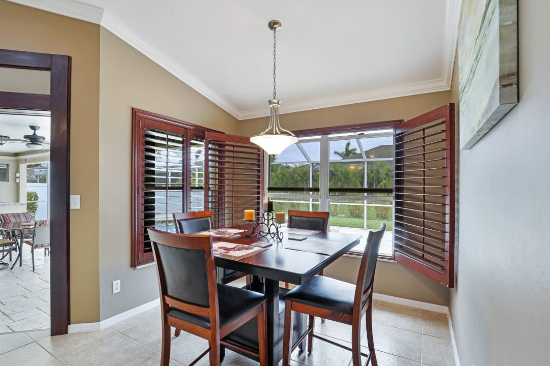 5327 SW 21st Pl, Cape Coral, FL 33914