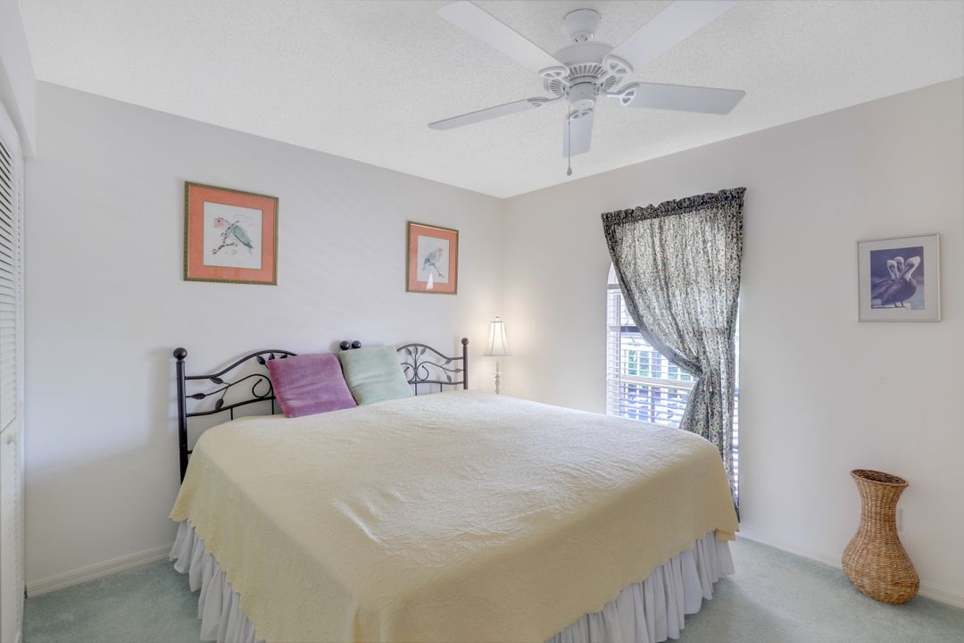 517 Mardel Dr #208, Naples, FL 34104