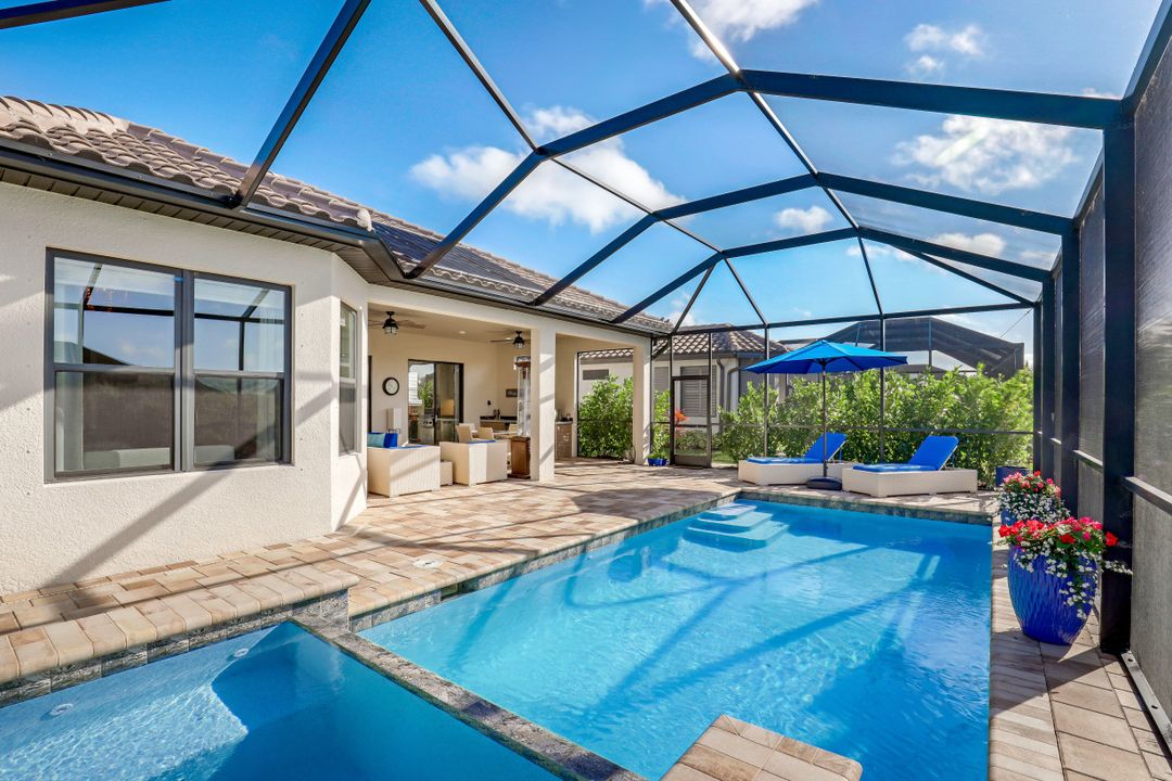 9403 Montelanico Loop, Naples, FL 34119