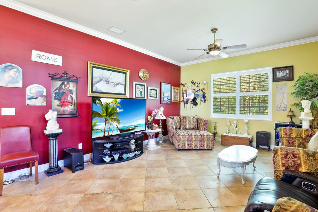 5520 Cheshire Dr, Fort Myers, FL 33912