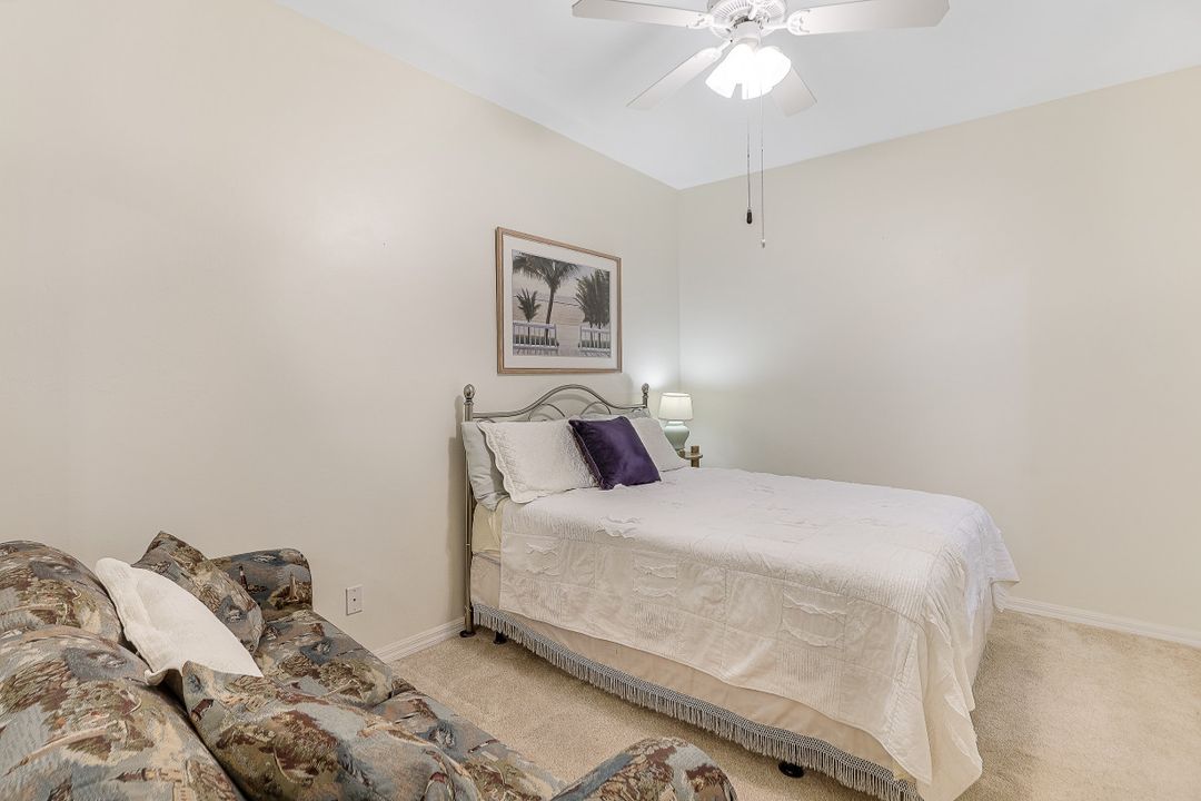 20655 Country Barn Dr, Estero, FL 33928