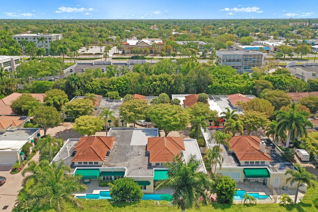 3725 Rachel Ln, Naples, FL 34103