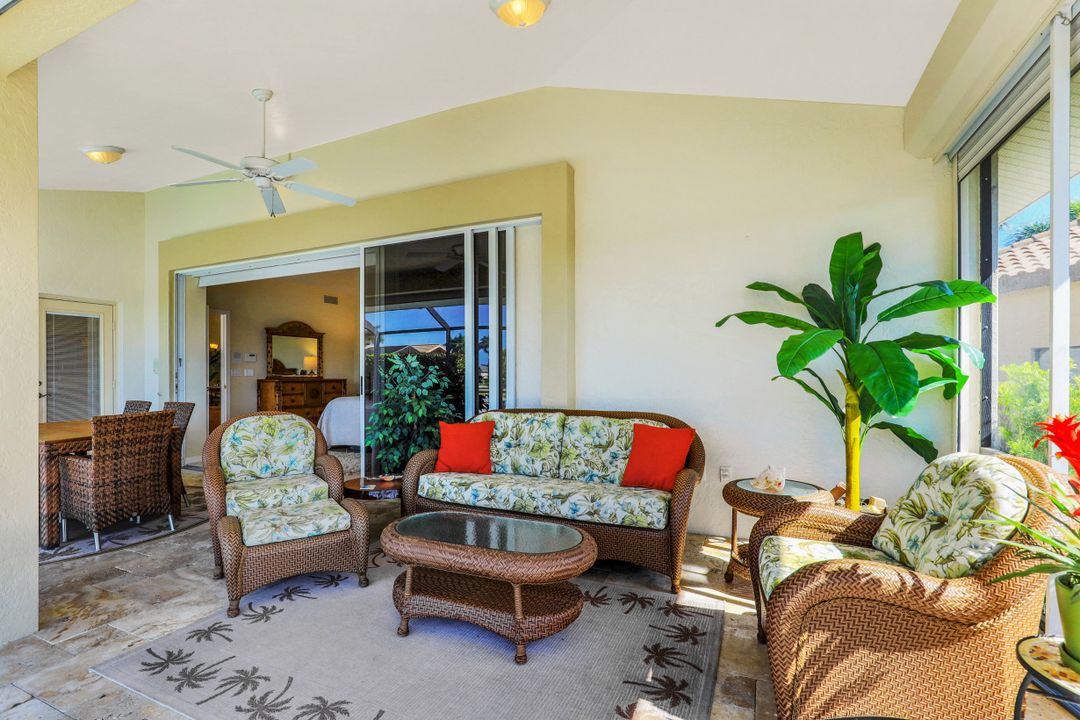 427 Swiss Ct, Marco Island, FL 34145