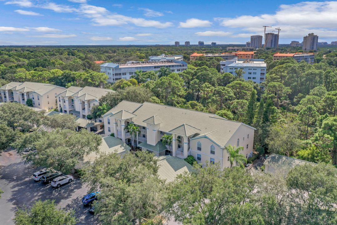 15415 Cedarwood Ln #204, Naples, FL 34110