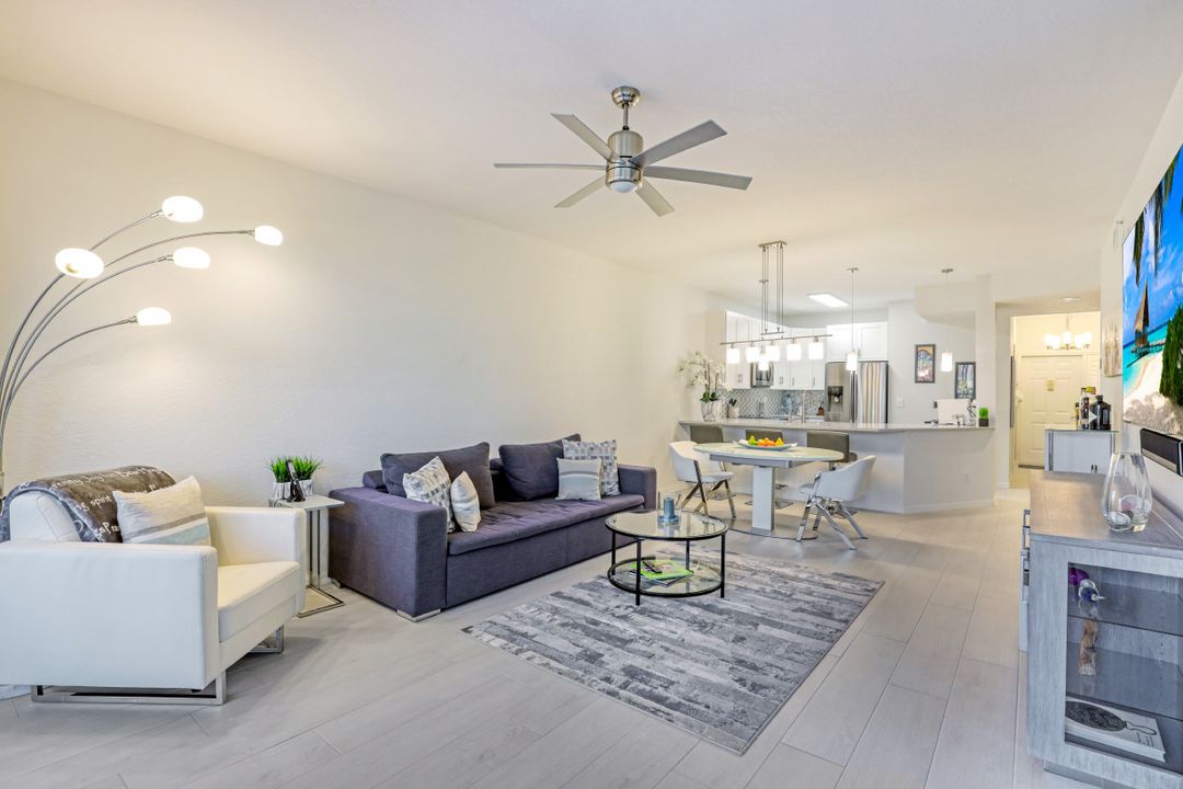 7718 Pebble Creek Cir #203, Naples, FL 34108