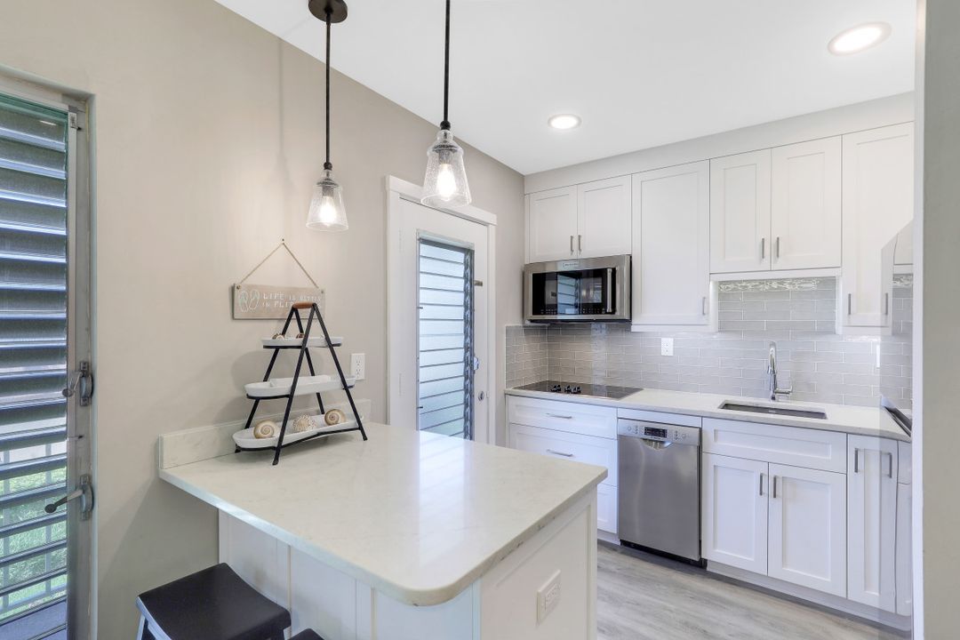 240 N Collier Blvd #E10, Marco Island, FL 34145