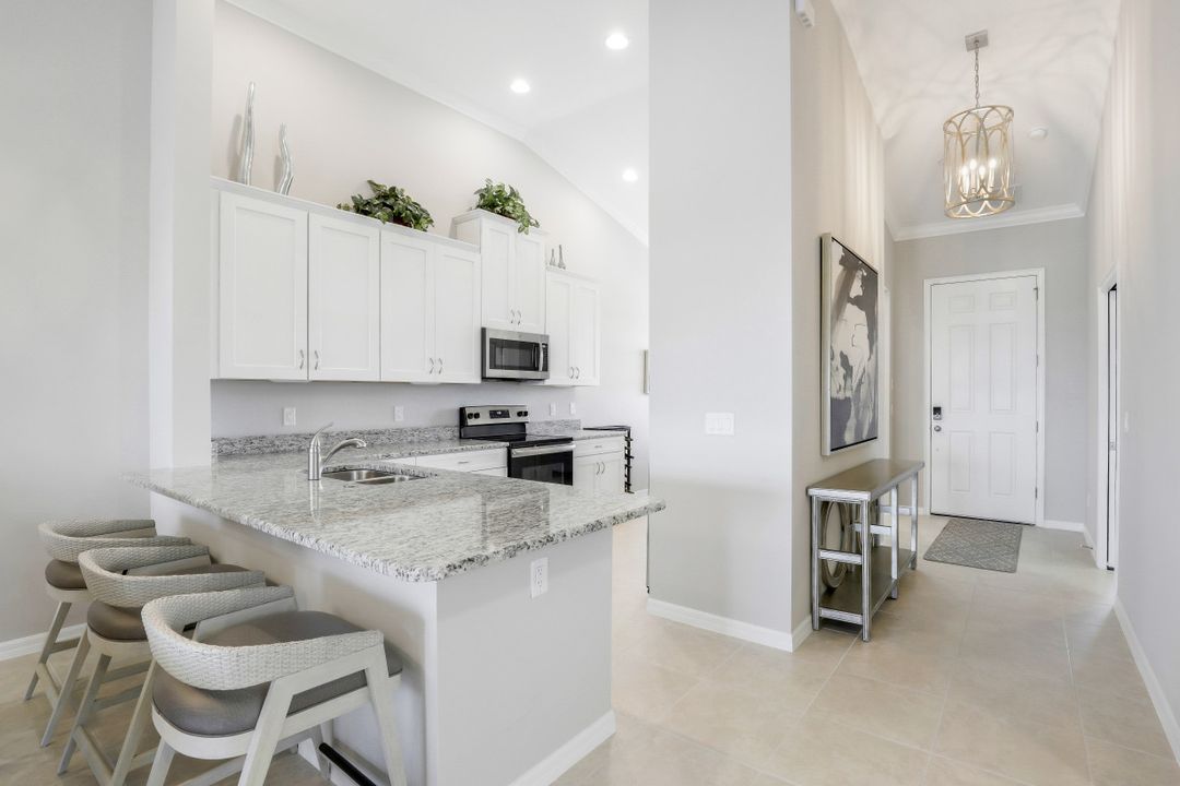 9377 Pocida Ct #201, Naples, FL 34119