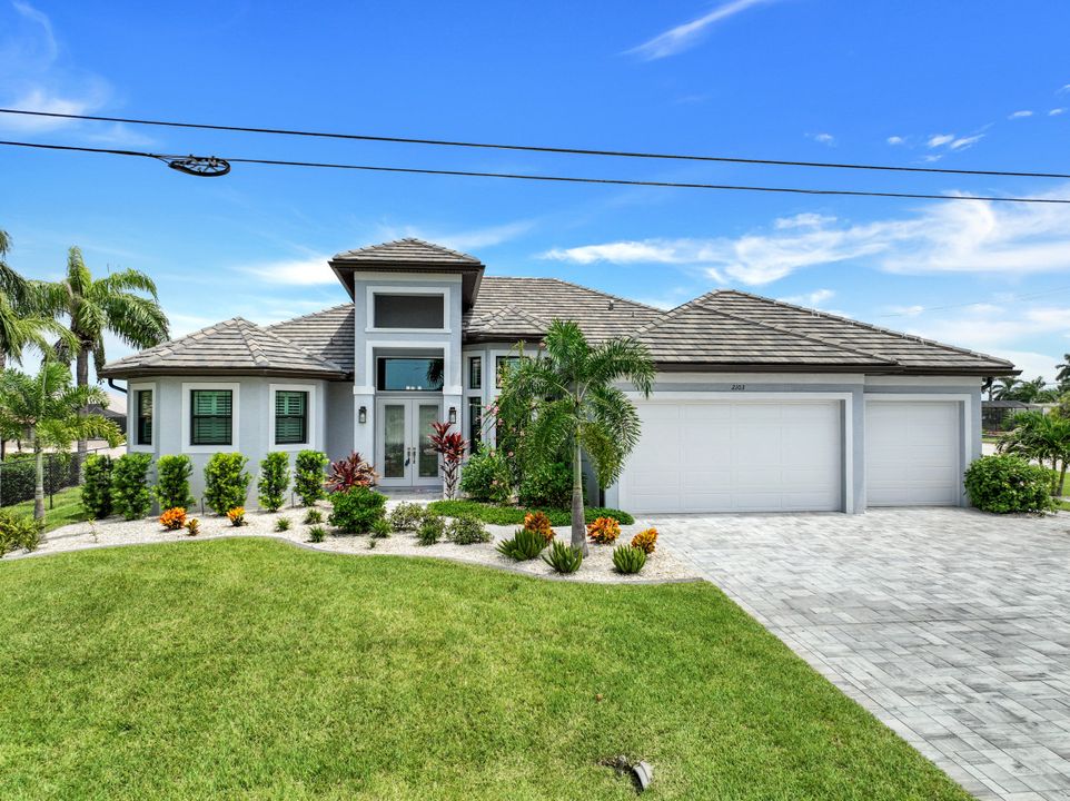 2103 SW 52nd St, Cape Coral, FL 33914