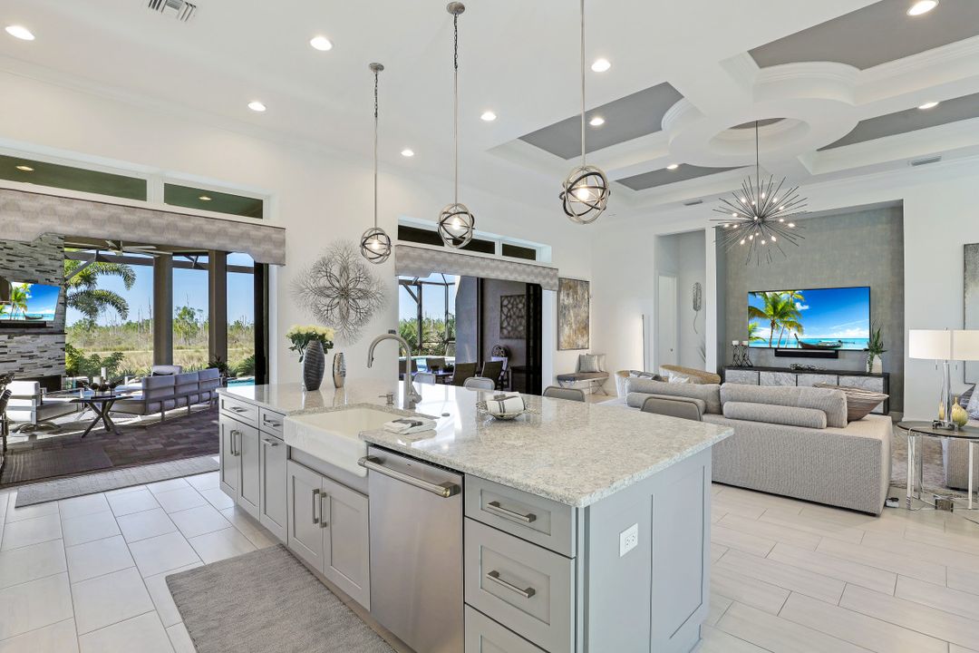 9481 Montelanico Loop, Naples, FL 34119