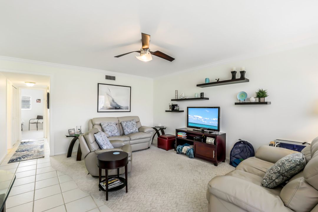 1100 Gulf Shore Blvd N #306, Naples, FL 34102