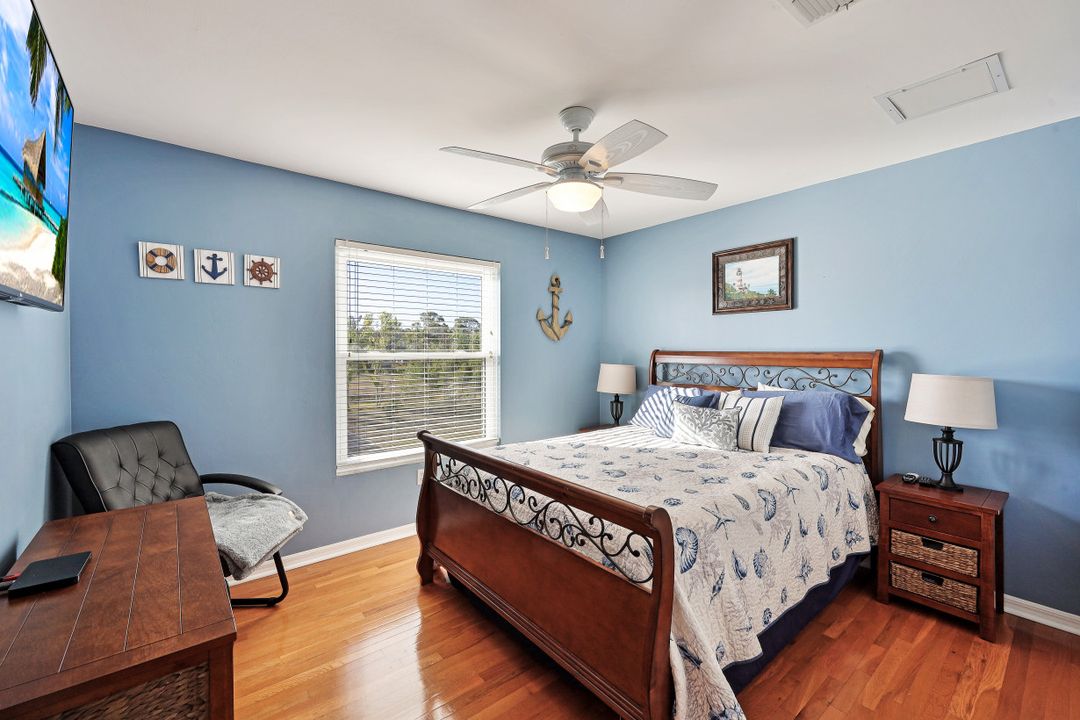 18251 Lynn Rd, North Fort Myers, FL 33917