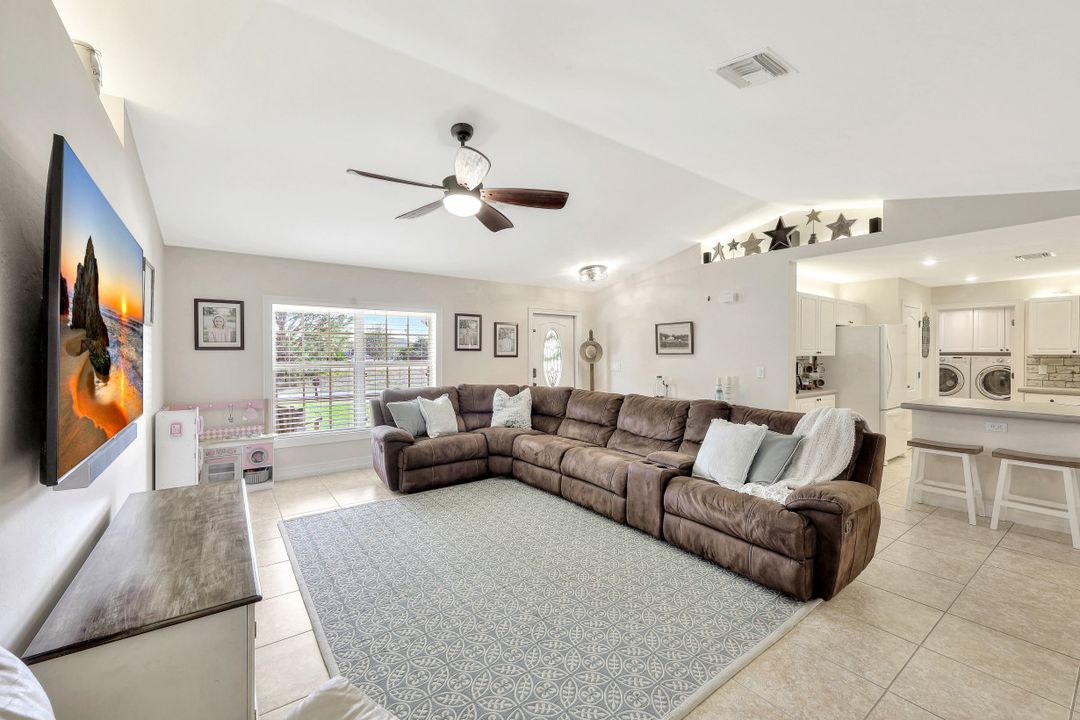 4604 Ida Ave S, Lehigh Acres, FL 33976