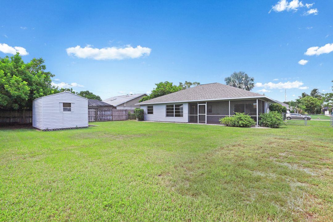 1832 SE Van Loon Terrace, Cape Coral, FL 33990