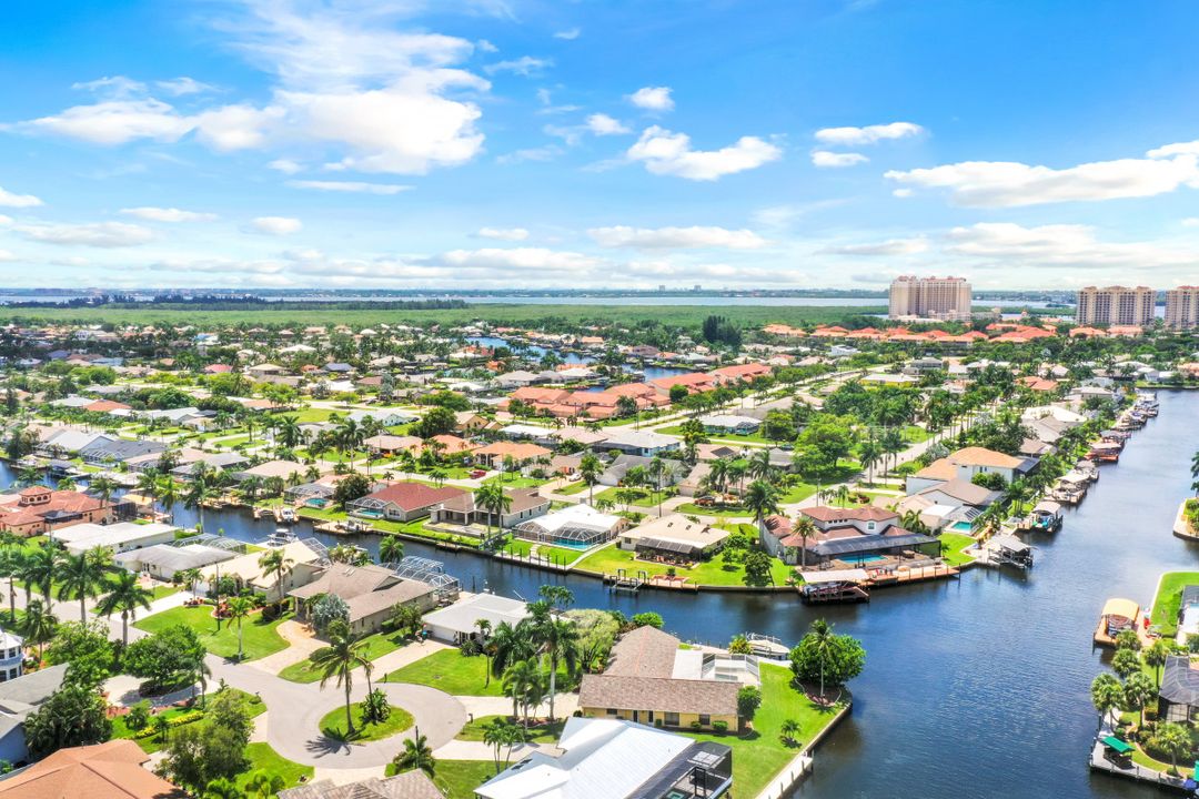 1222 SW 54th St, Cape Coral, FL 33914