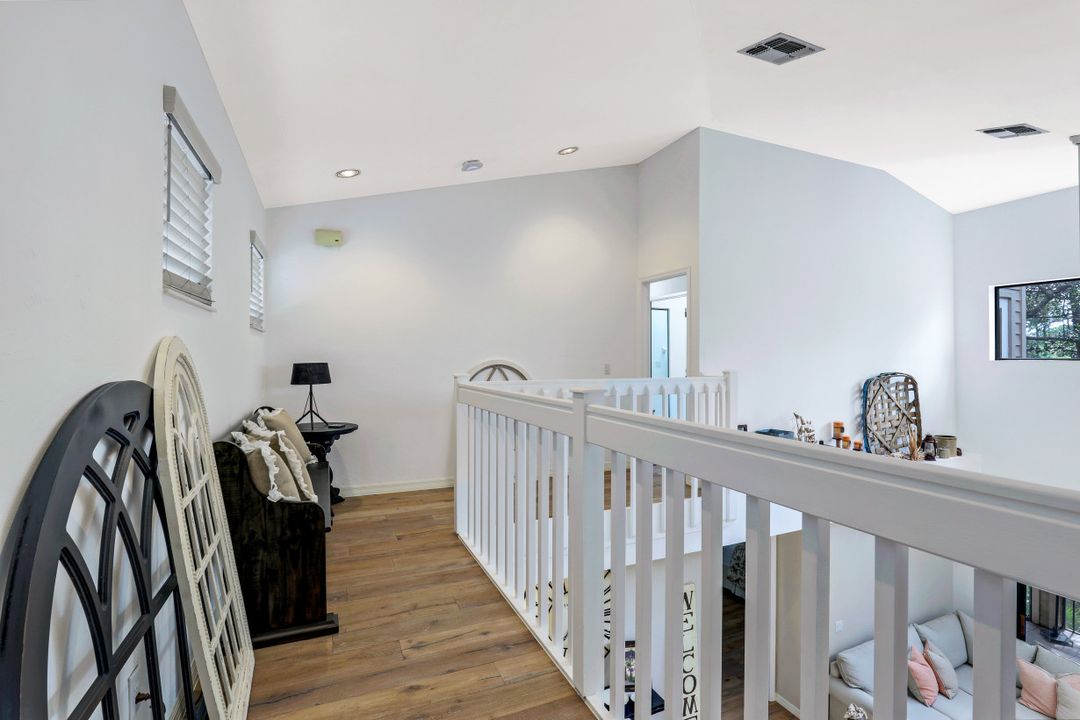 27100 Oakwood Lake Dr, Bonita Springs, FL 34134