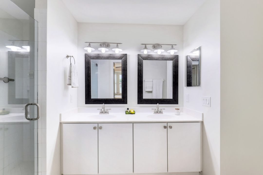 2870 Cypress Trace Cir #1713, Naples, FL 34102