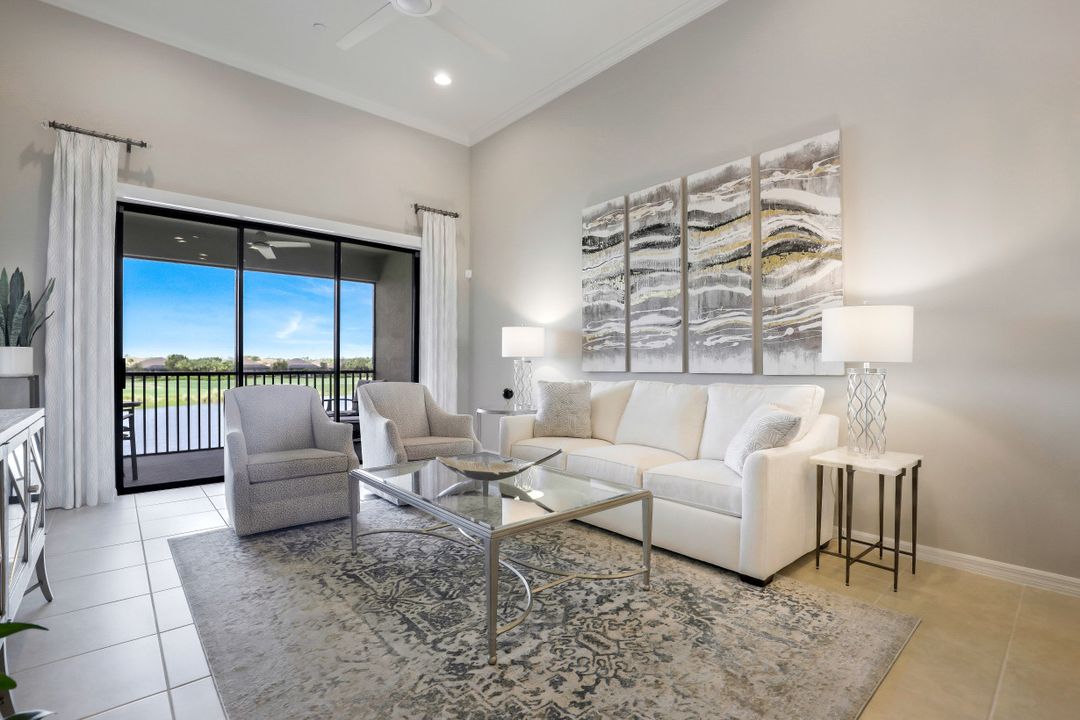 9377 Pocida Ct #201, Naples, FL 34119