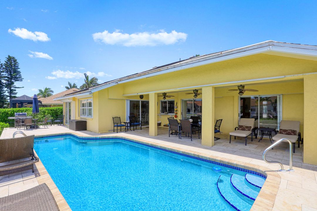 725 Plantation Ct, Marco Island, FL 34145