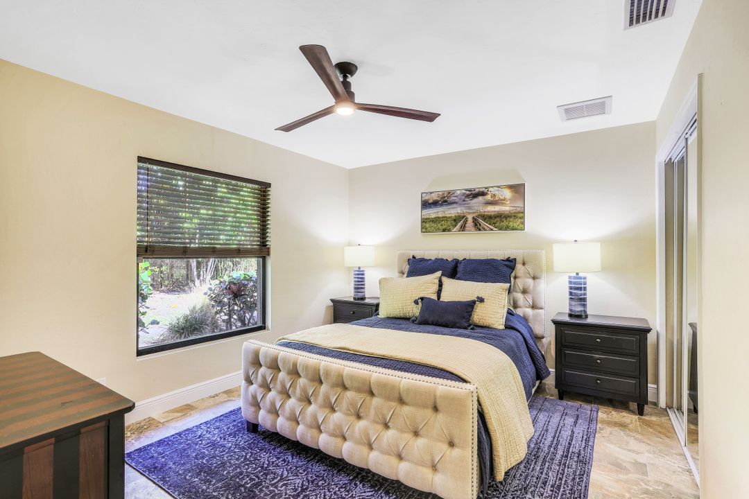 6846 Trail Blvd, Naples, FL 34108