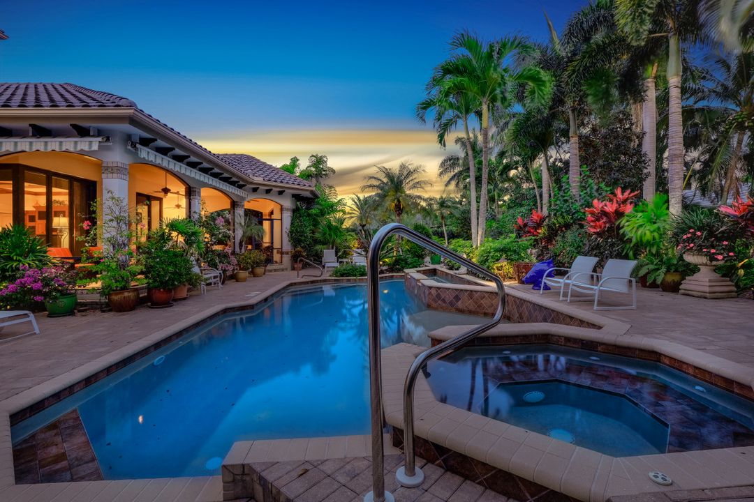 510 Anchor Rode Dr, Naples, FL 34103