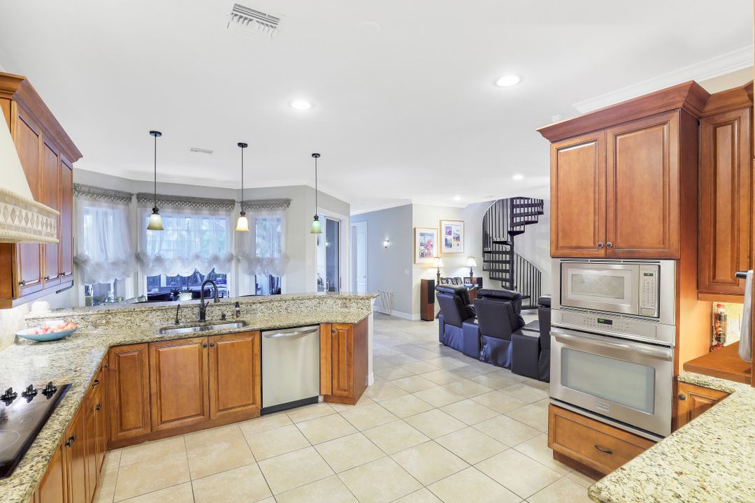 5667 Winkler Rd, Fort Myers, FL 33919