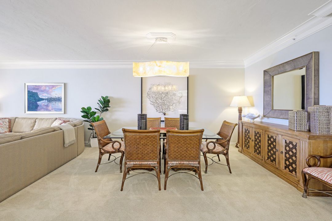 410 Flagship Dr #604, Naples, FL 34108