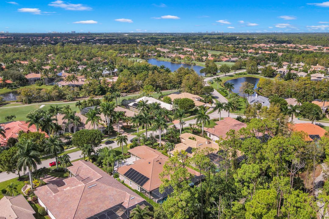 2790 Olde Cypress Dr, Naples, FL 34119